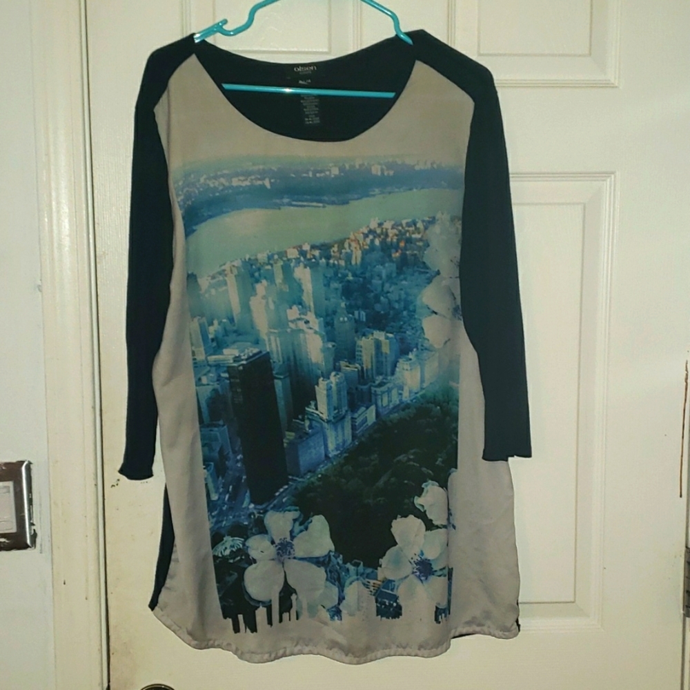 Olsen Cityscape Graphic Long Sleeve Top